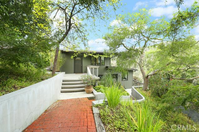 11 Castle Rock Road, Laguna Beach CA 92651 - photo 1