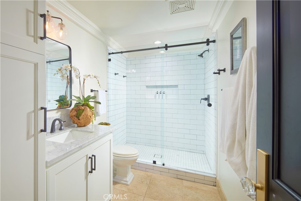 11 Emerald Bay, Laguna Beach CA 92651 - photo 20