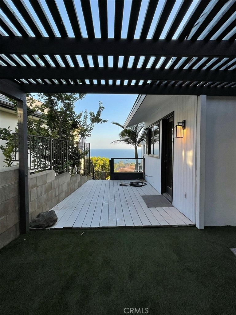 11 N Vista De La Luna, Laguna Beach CA 92651 - photo 11