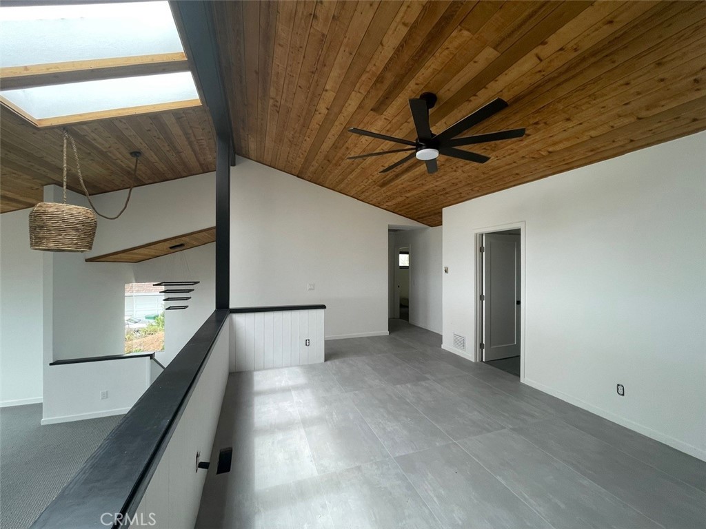 11 N Vista De La Luna, Laguna Beach CA 92651 - photo 13