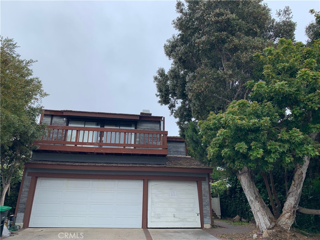 11 S Callecita, Laguna Beach CA 92651 - photo 1