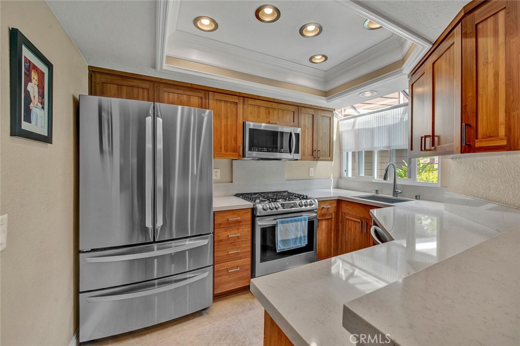 110 Santa Rosa Court, Laguna Beach CA 92651 - photo 1