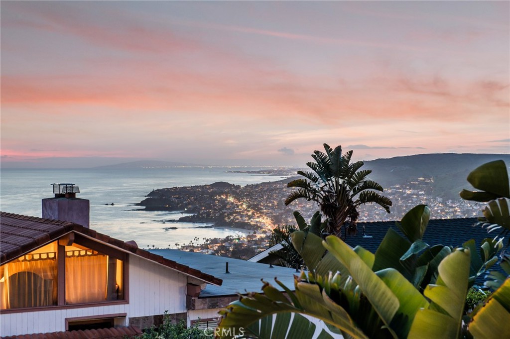 1104 Baja Street, Laguna Beach CA 92651 - photo 1