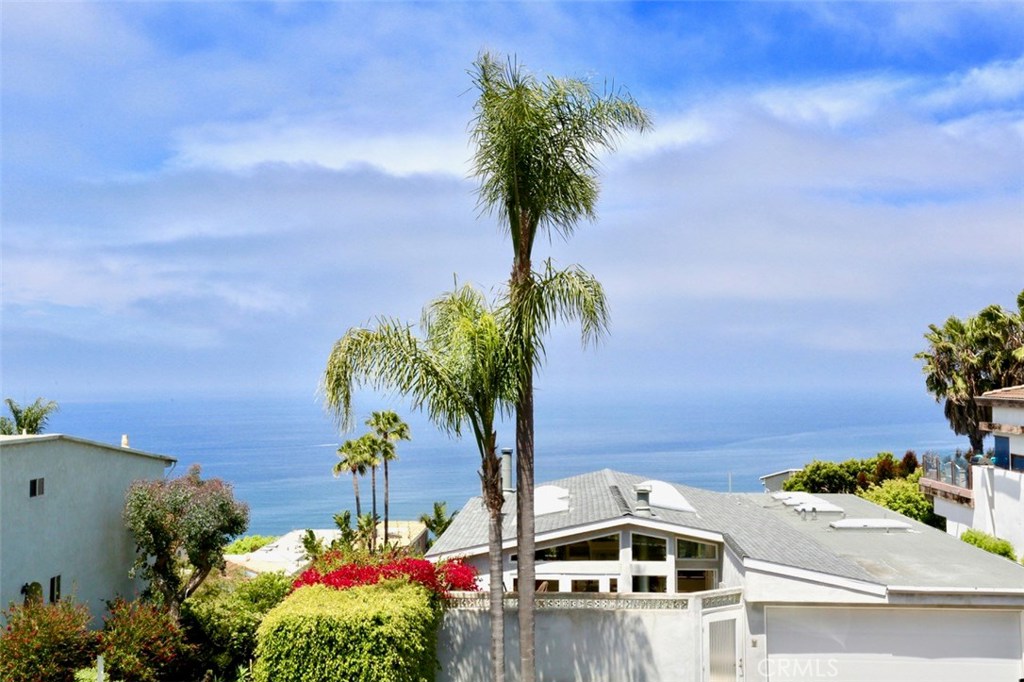 1104 Miramar Street, Laguna Beach CA 92651 - photo 1