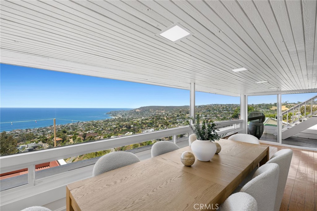 Situated on an approximately 7,500 square-foot lot, it represents an incredibly rare opportunity. - 1105 Summit Drive, Laguna Beach CA 92651 - photo 4