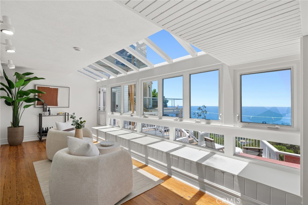 The ocean is just moments away, with convenient access to the renowned Montage Laguna Beach, scenic parks and trails, an - 1105 Summit Drive, Laguna Beach CA 92651 - photo 11