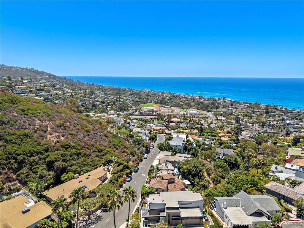 1106 Skyline Drive, Laguna Beach CA 92651 - photo 1