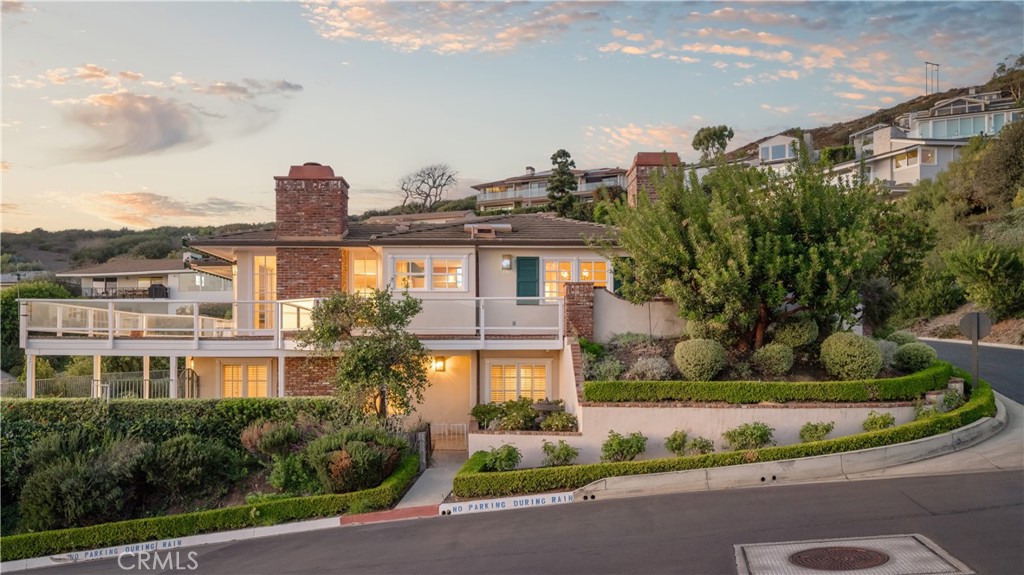 1109 Emerald Bay, Laguna Beach CA 92651 - photo 41