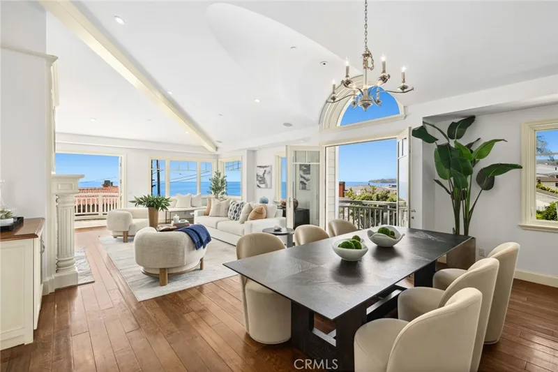 111 Brooks Street, Laguna Beach