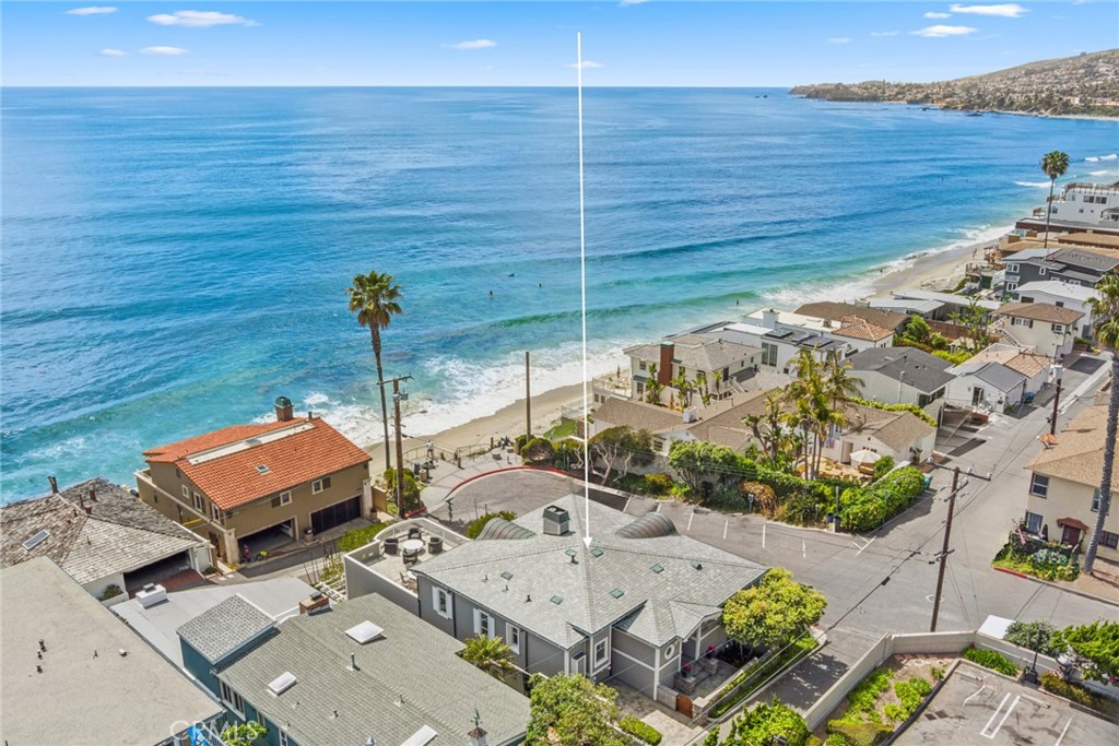 111 Brooks Street, Laguna Beach CA 92651 - photo 2
