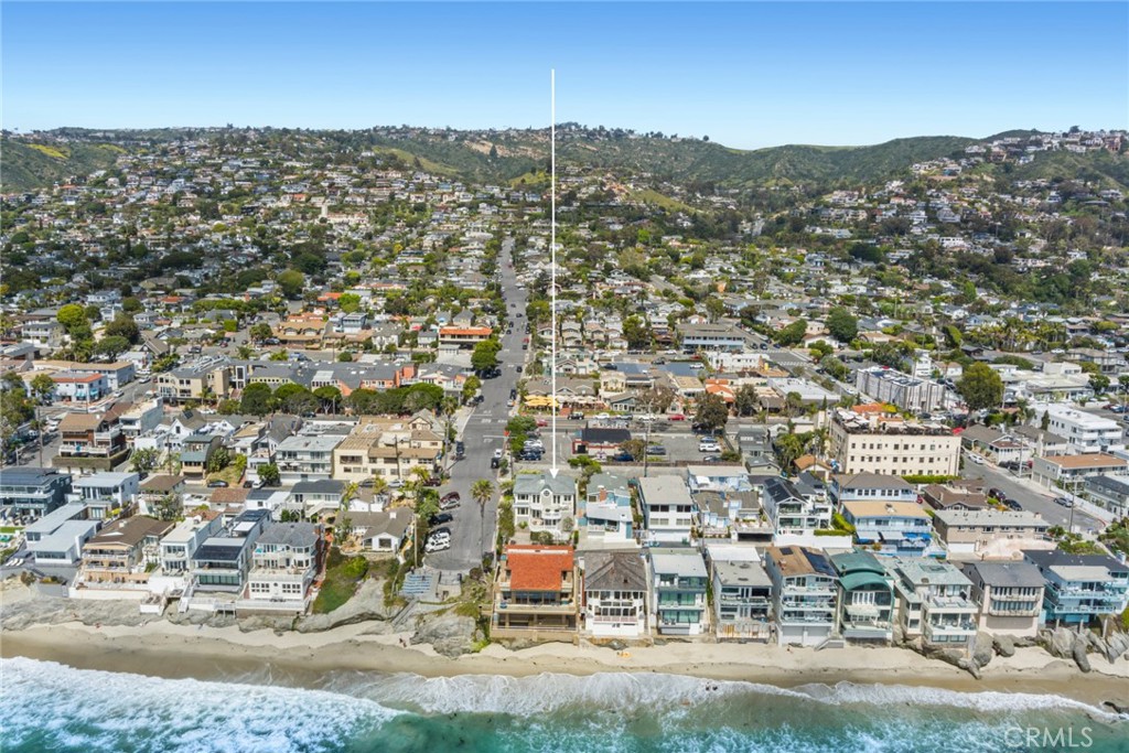 111 Brooks Street, Laguna Beach CA 92651 - photo 5