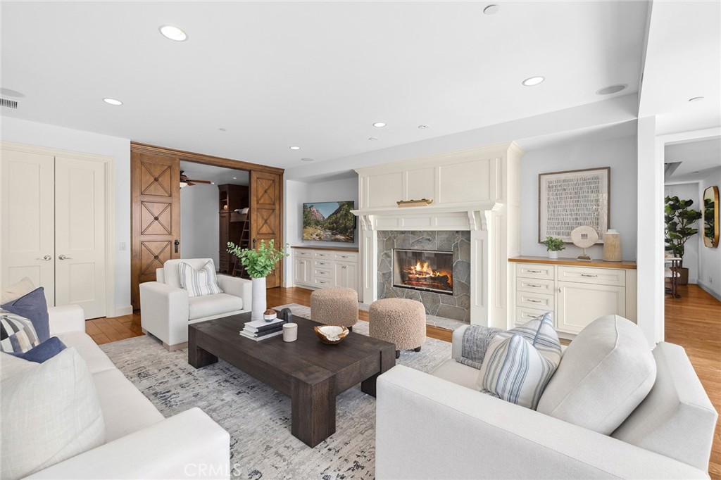 111 Brooks Street, Laguna Beach CA 92651 - photo 32