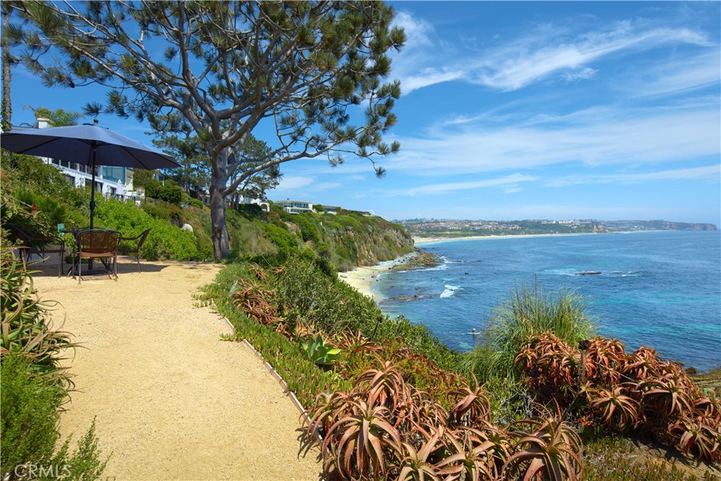 111 S La Senda Drive, Laguna Beach CA 92651 - photo 53