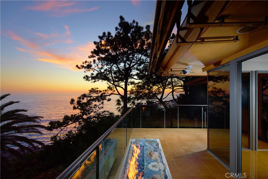 111 S La Senda Drive, Laguna Beach CA 92651 - photo 6