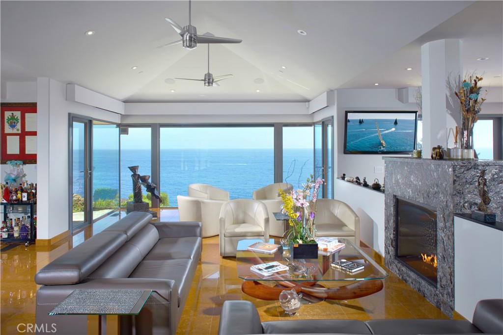 111 S La Senda Drive, Laguna Beach CA 92651 - photo 7