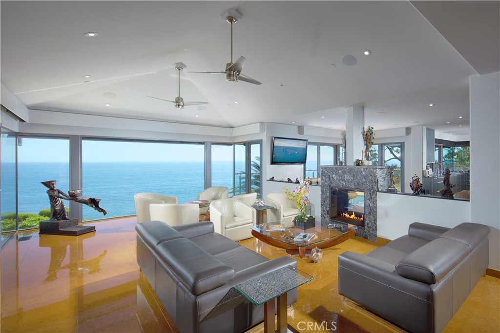 111 S La Senda Drive, Laguna Beach CA 92651 - photo 8
