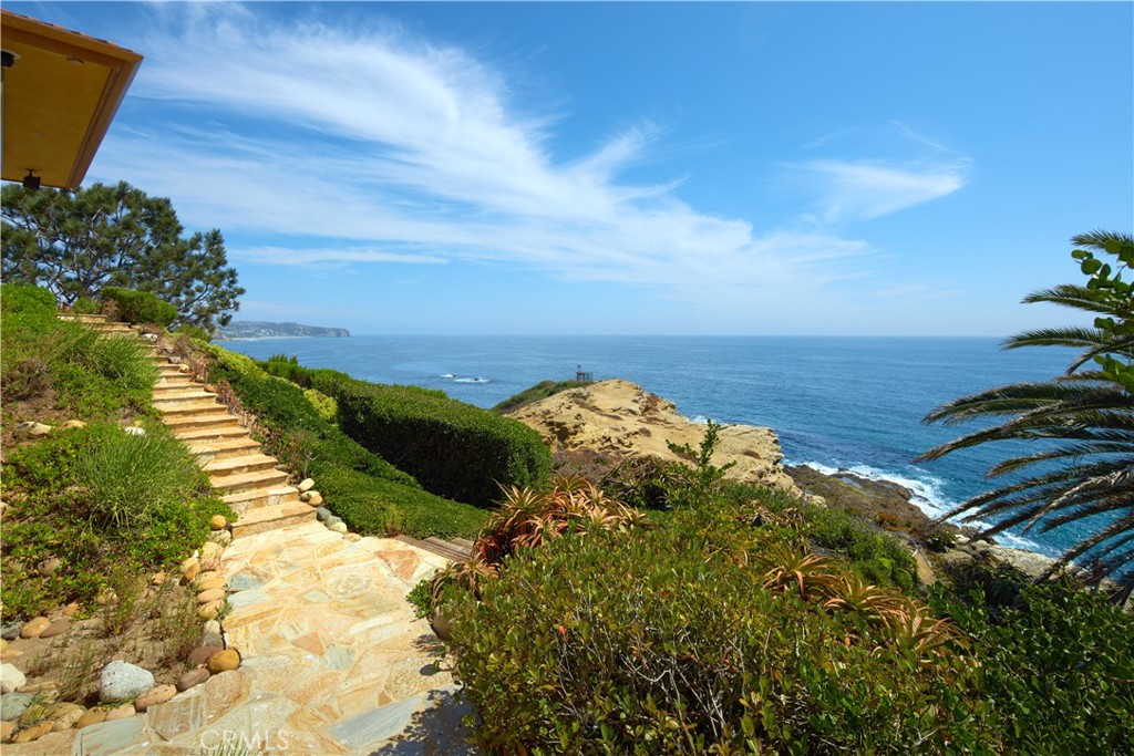 111 S La Senda Drive, Laguna Beach CA 92651 - photo 12