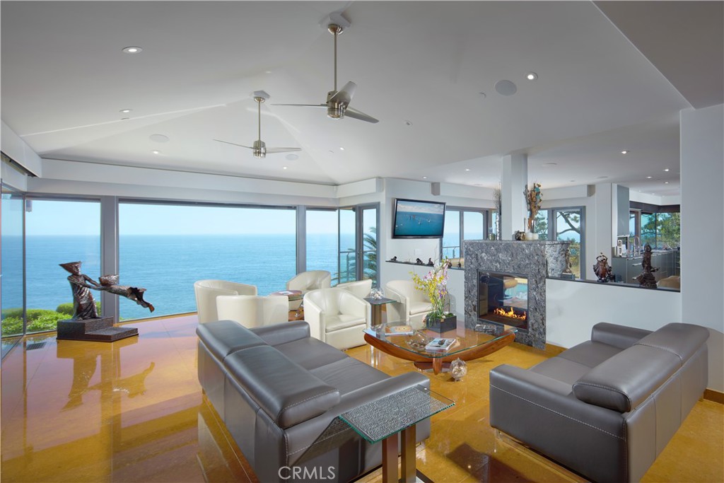 111 S La Senda Drive, Laguna Beach CA 92651 - photo 9
