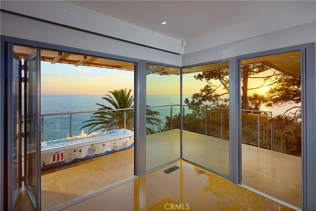 111 S La Senda Drive, Laguna Beach CA 92651 - photo 16