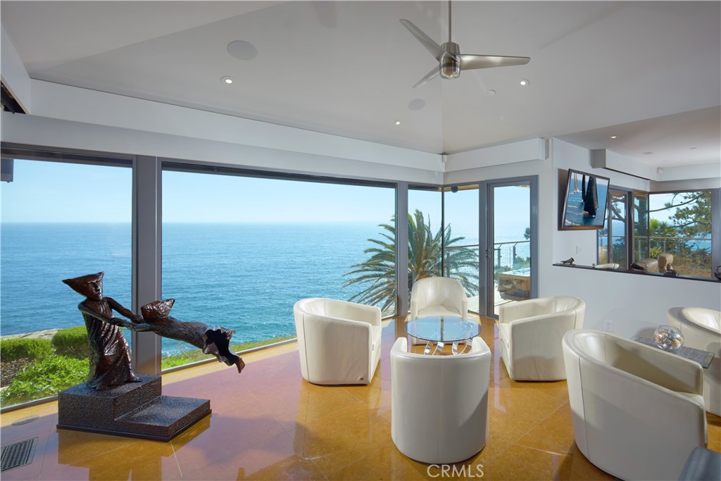 111 S La Senda Drive, Laguna Beach CA 92651 - photo 15