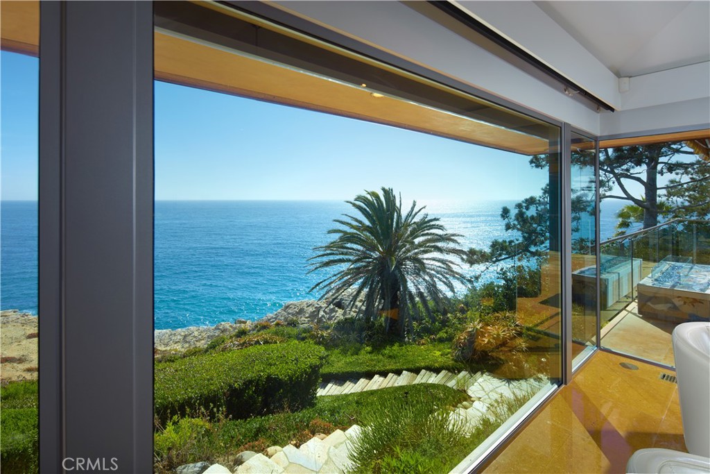 111 S La Senda Drive, Laguna Beach CA 92651 - photo 16