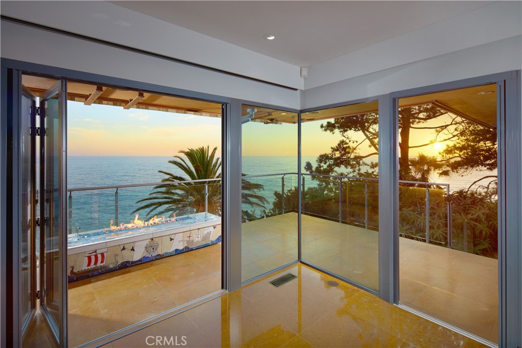 111 S La Senda Drive, Laguna Beach CA 92651 - photo 19