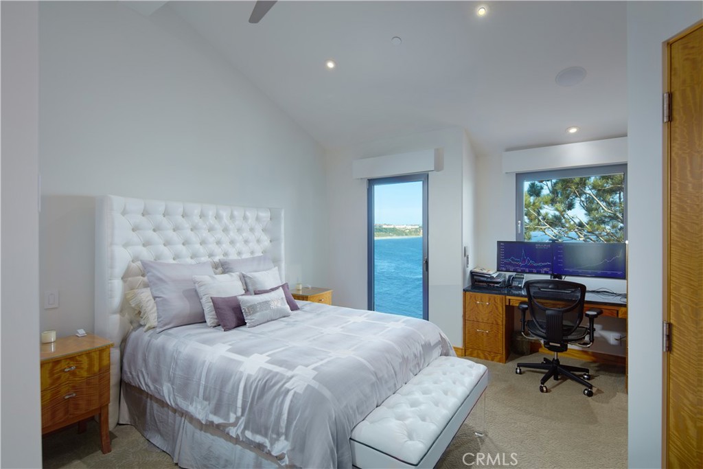 111 S La Senda Drive, Laguna Beach CA 92651 - photo 32