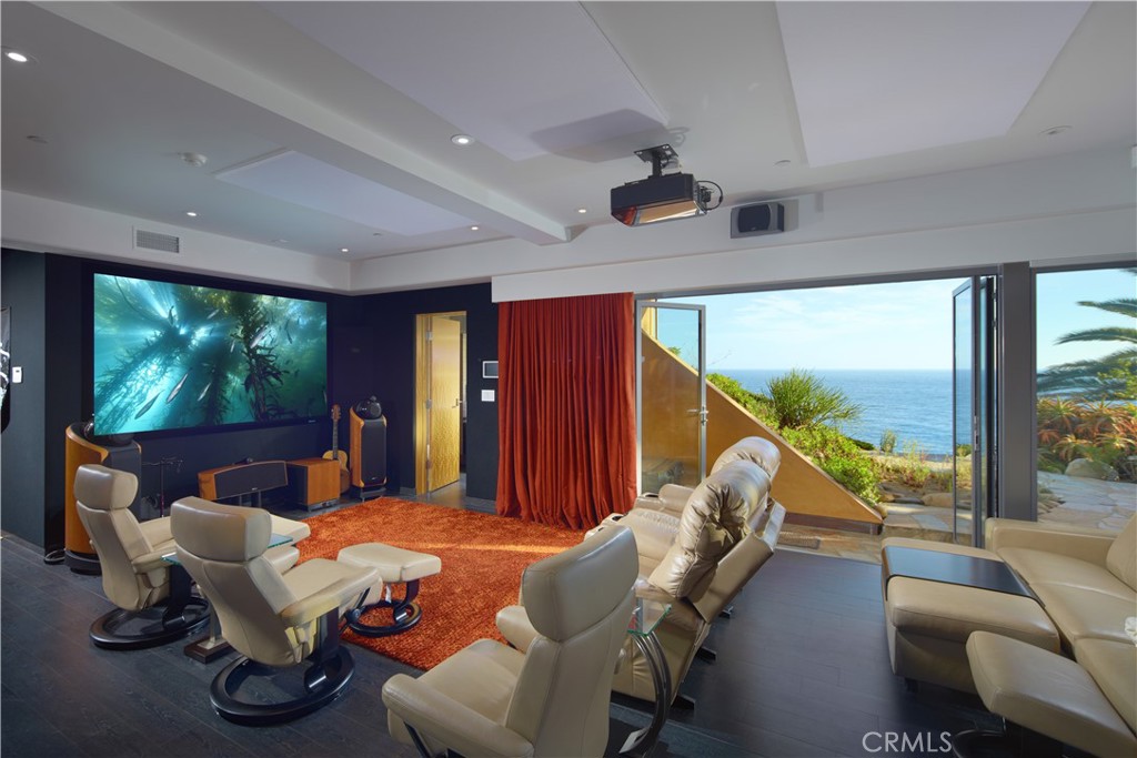 111 S La Senda Drive, Laguna Beach CA 92651 - photo 36