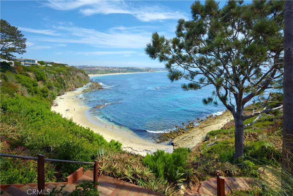 111 S La Senda Drive, Laguna Beach CA 92651 - photo 46