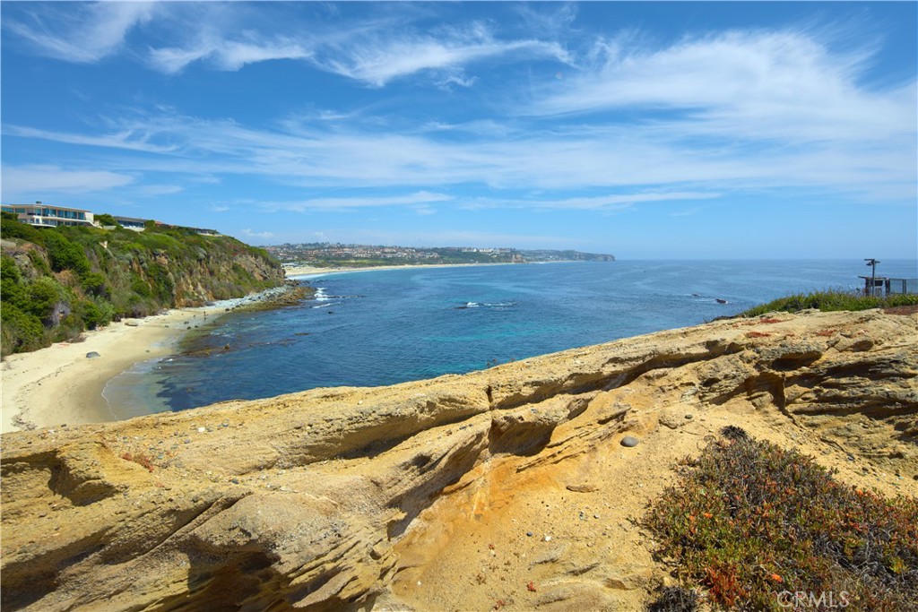 111 S La Senda Drive, Laguna Beach CA 92651 - photo 48