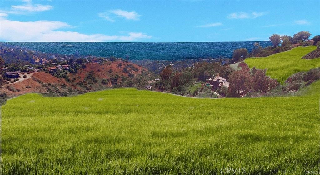 11111 Temple Hills, Laguna Beach CA 92651 - photo 1