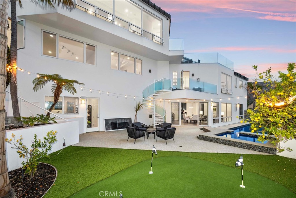 1125 Emerald Bay, Laguna Beach CA 92651 - photo 1