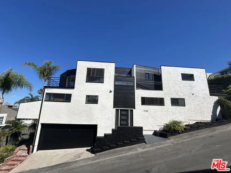 1130 Del Mar Avenue, Laguna Beach, CA 92651