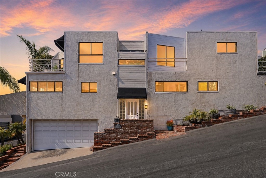 1130 Del Mar Avenue, Laguna Beach CA 92651 - photo 1