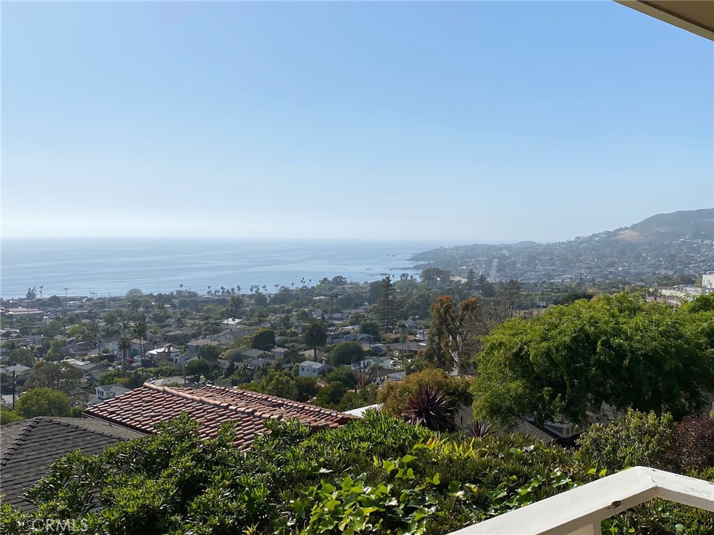 1131 Canyon View Drive, Laguna Beach CA 92651 - photo 1