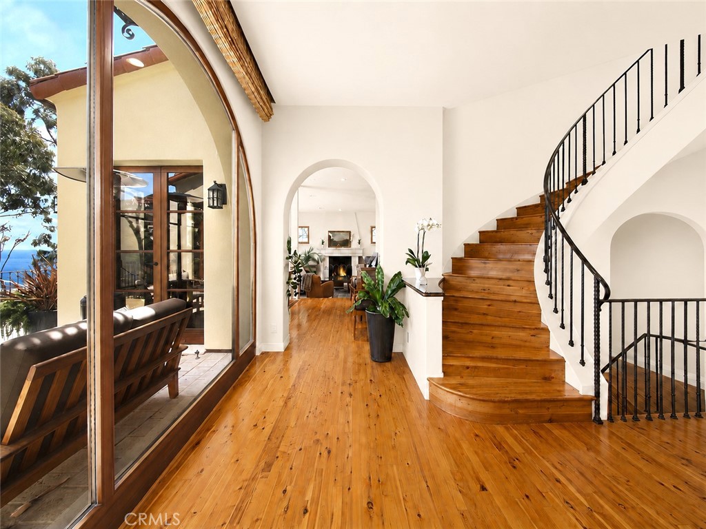 1131 Emerald Bay, Laguna Beach CA 92651 - photo 4