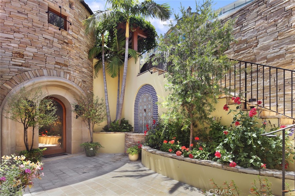1131 Emerald Bay, Laguna Beach CA 92651 - photo 26