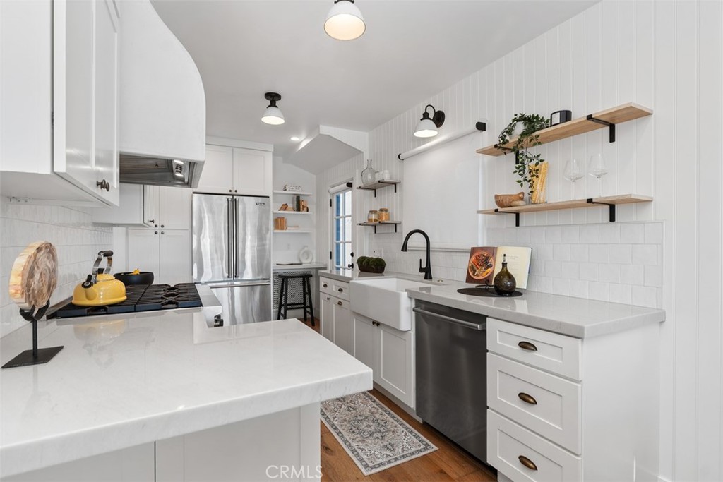 1136 Catalina, Laguna Beach CA 92651 - photo 8