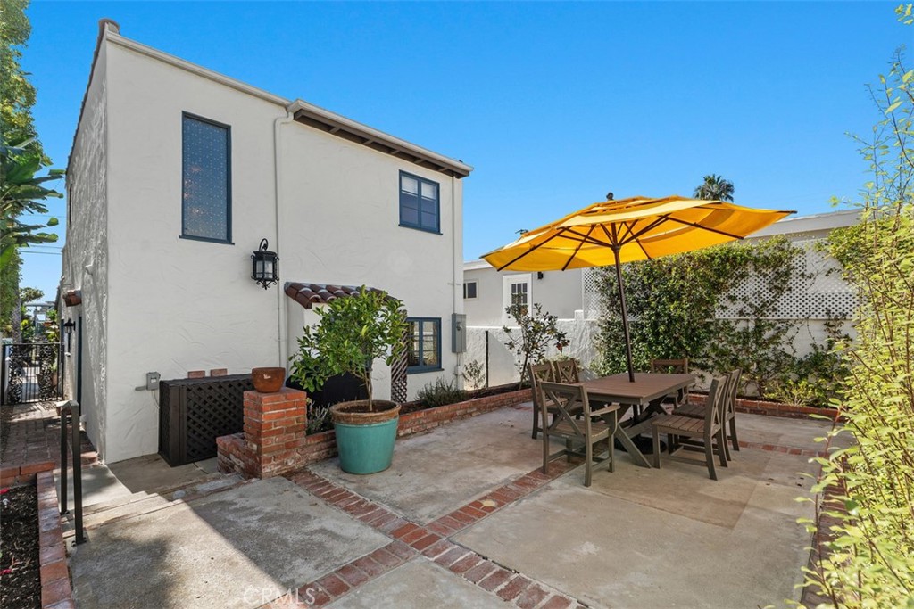 1136 Catalina, Laguna Beach CA 92651 - photo 31