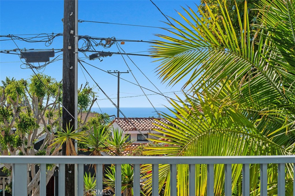 1136 Catalina, Laguna Beach CA 92651 - photo 35