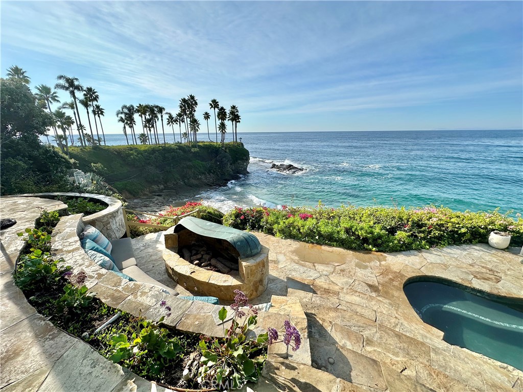 1137 Marine Drive, Laguna Beach CA 92651 - photo 5