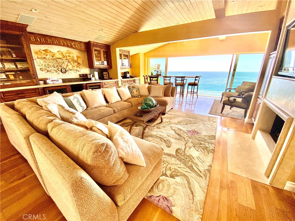 1137 Marine Drive, Laguna Beach CA 92651 - photo 8