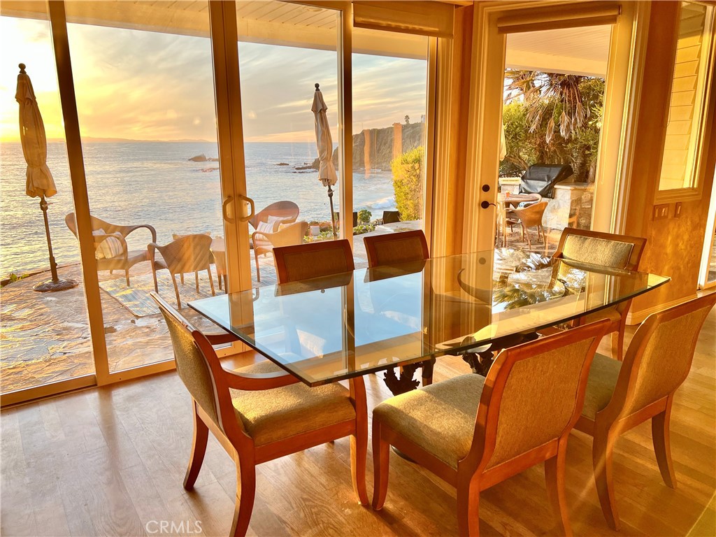 1137 Marine Drive, Laguna Beach CA 92651 - photo 10