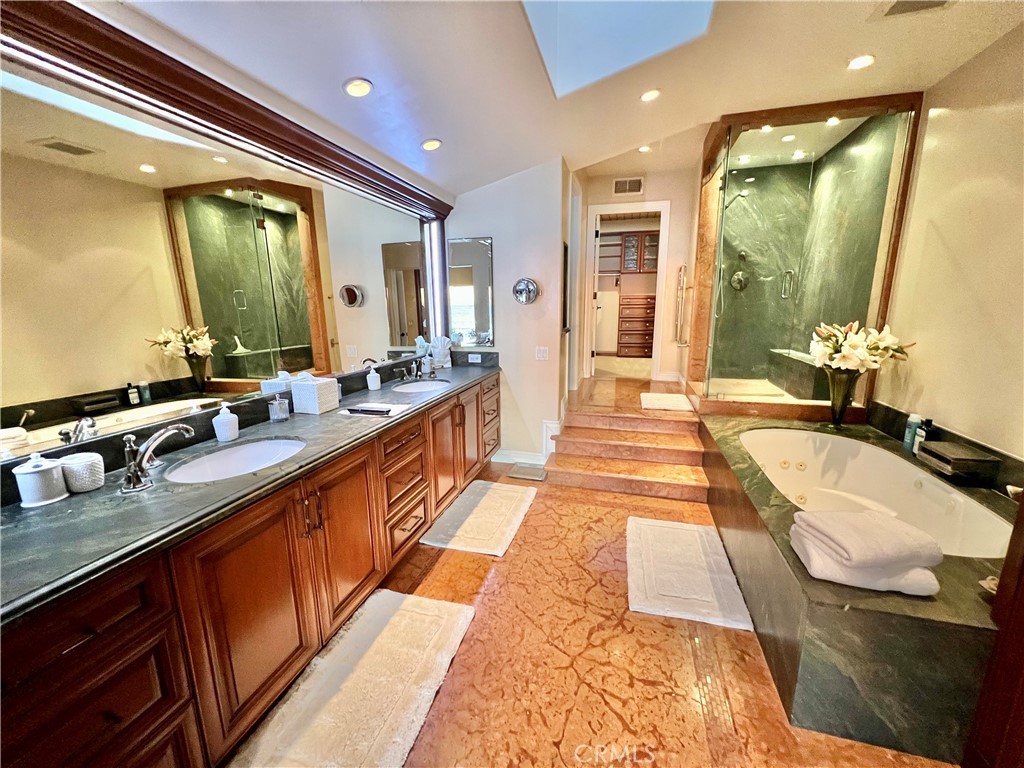 1137 Marine Drive, Laguna Beach CA 92651 - photo 20