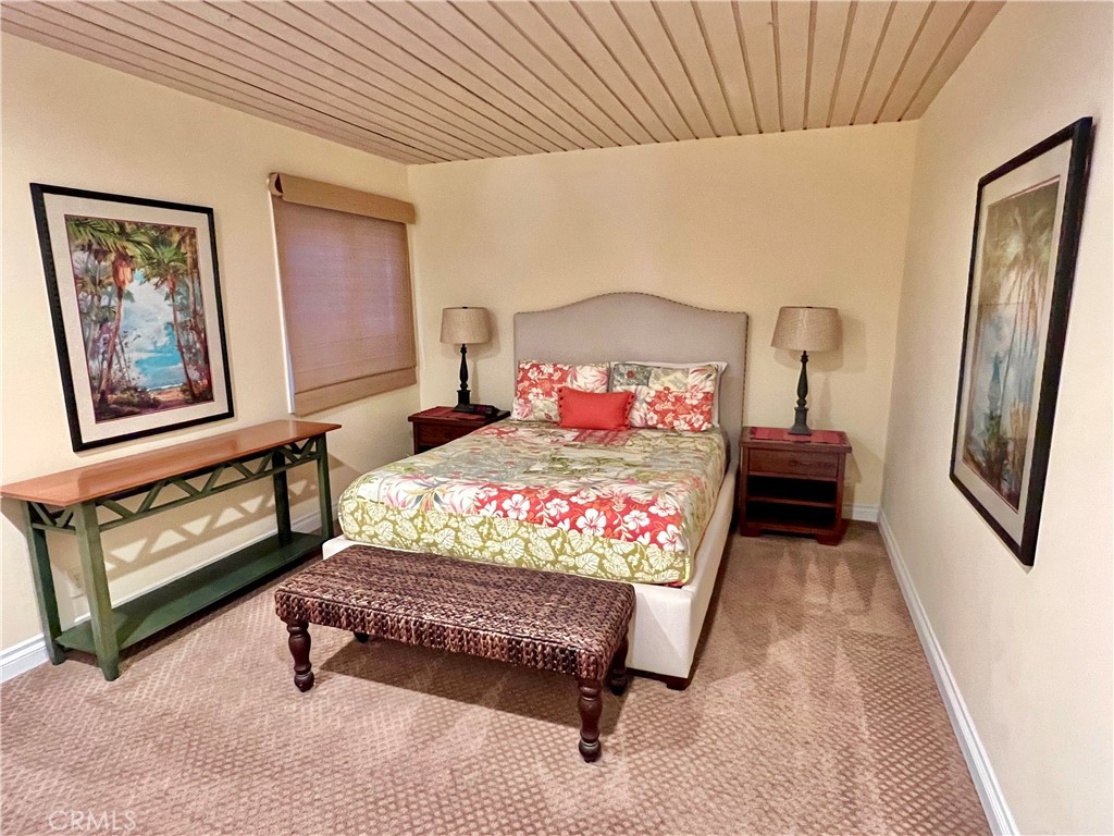 1137 Marine Drive, Laguna Beach CA 92651 - photo 24