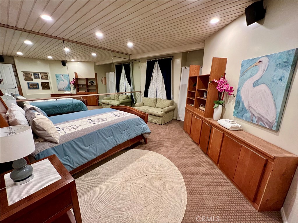 1137 Marine Drive, Laguna Beach CA 92651 - photo 25
