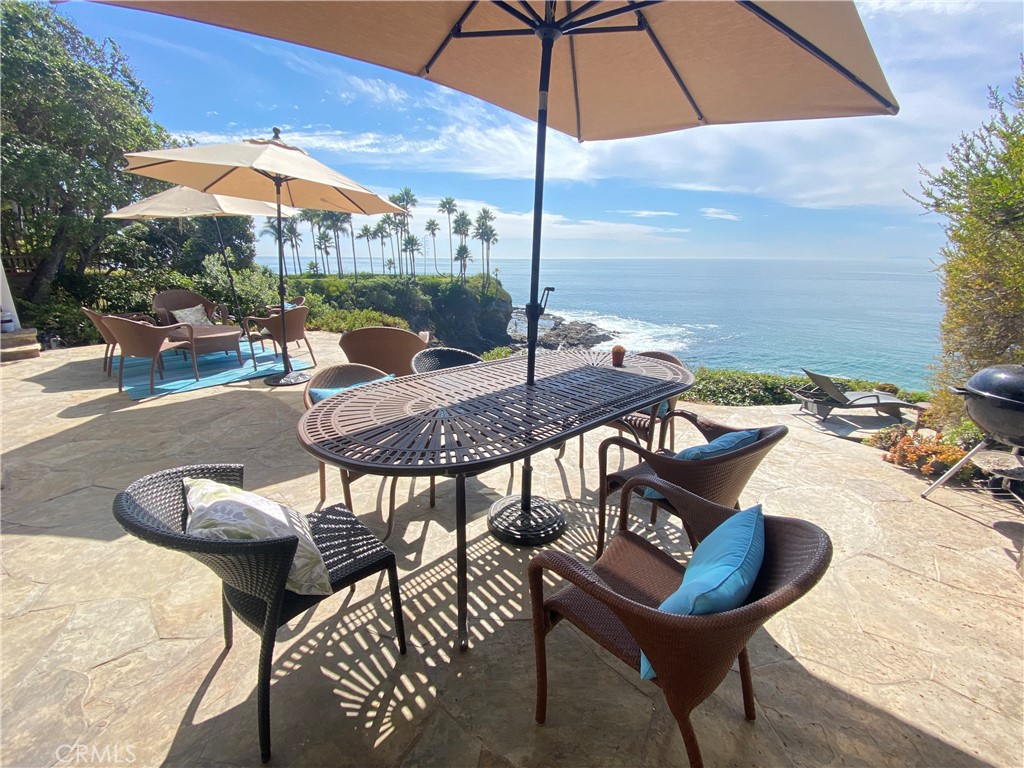 1137 Marine Drive, Laguna Beach CA 92651 - photo 29
