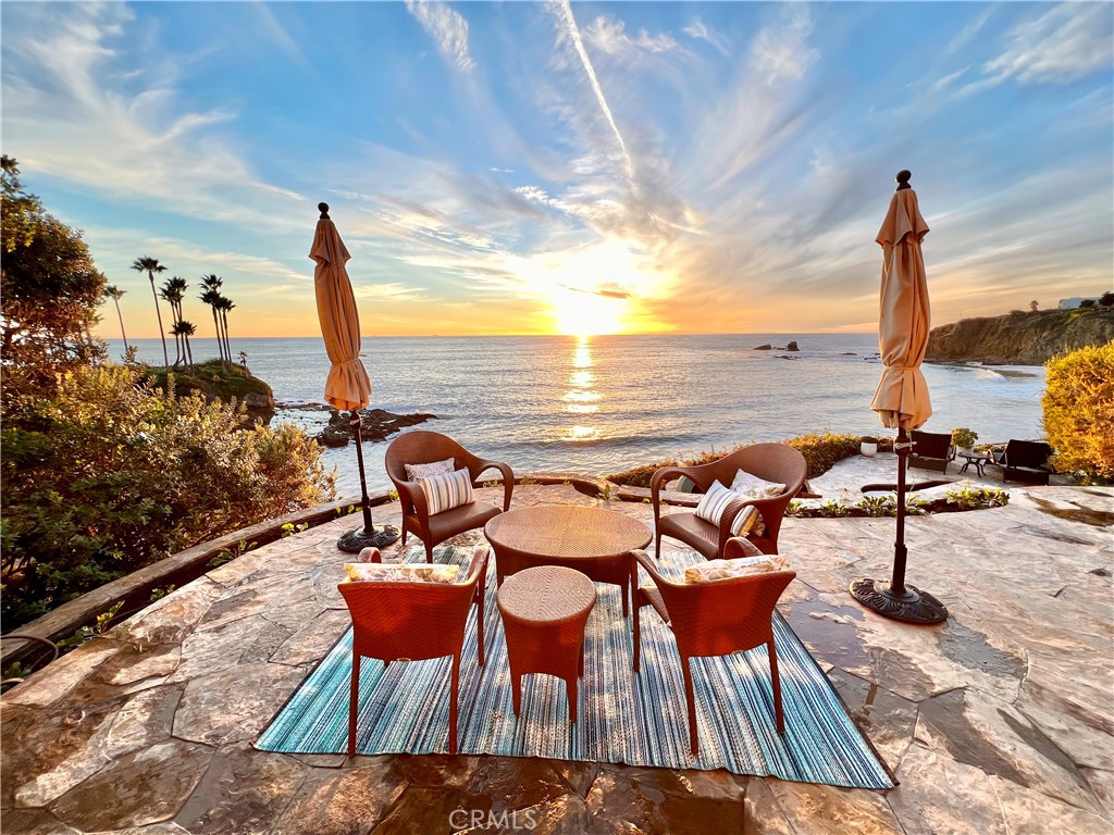 1137 Marine Drive, Laguna Beach CA 92651 - photo 3