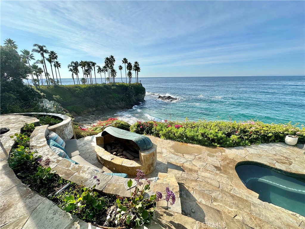 1137 Marine Drive, Laguna Beach CA 92651 - photo 5