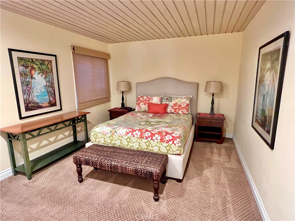 1137 Marine Drive, Laguna Beach CA 92651 - photo 24